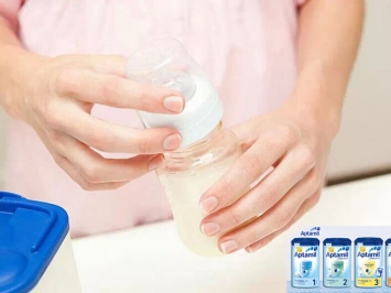 [Hướng dẫn mẹ] Cách pha sữa Aptamil số 1,2,3,4 chi tiết nhất